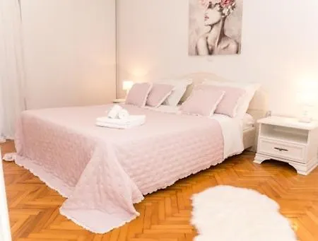Apartamento Doris *