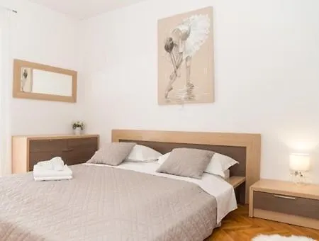 Doris Apartment *