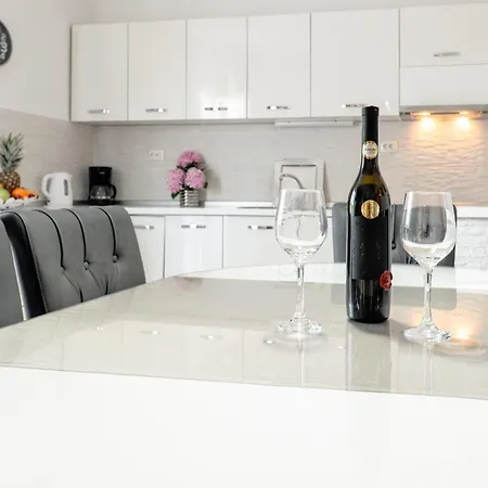 Apartamento Doris *