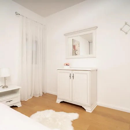 Apartamento Doris